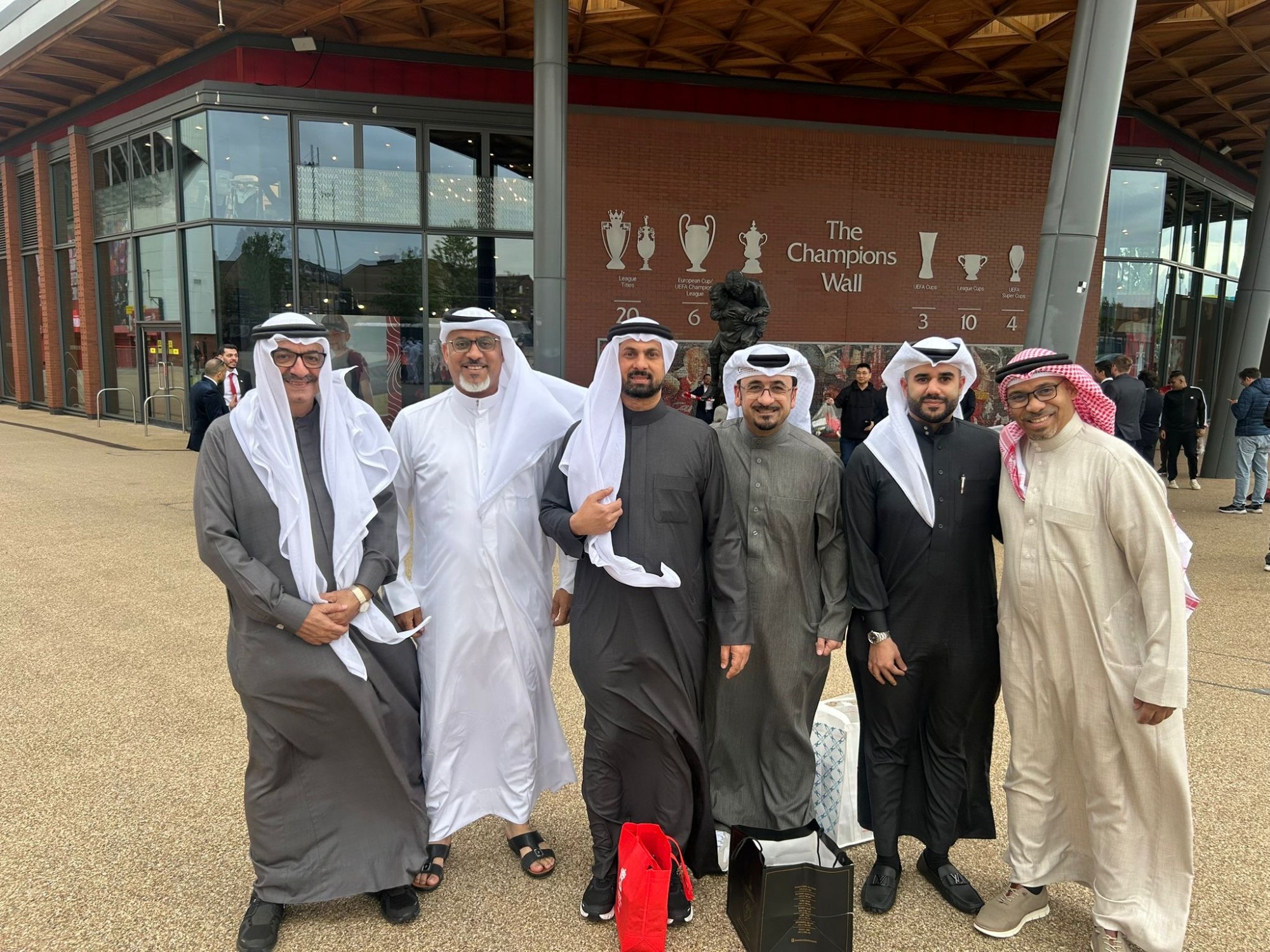 First OLSC Bahrain Participation in Liverpool FC’s Black Tie Dinner