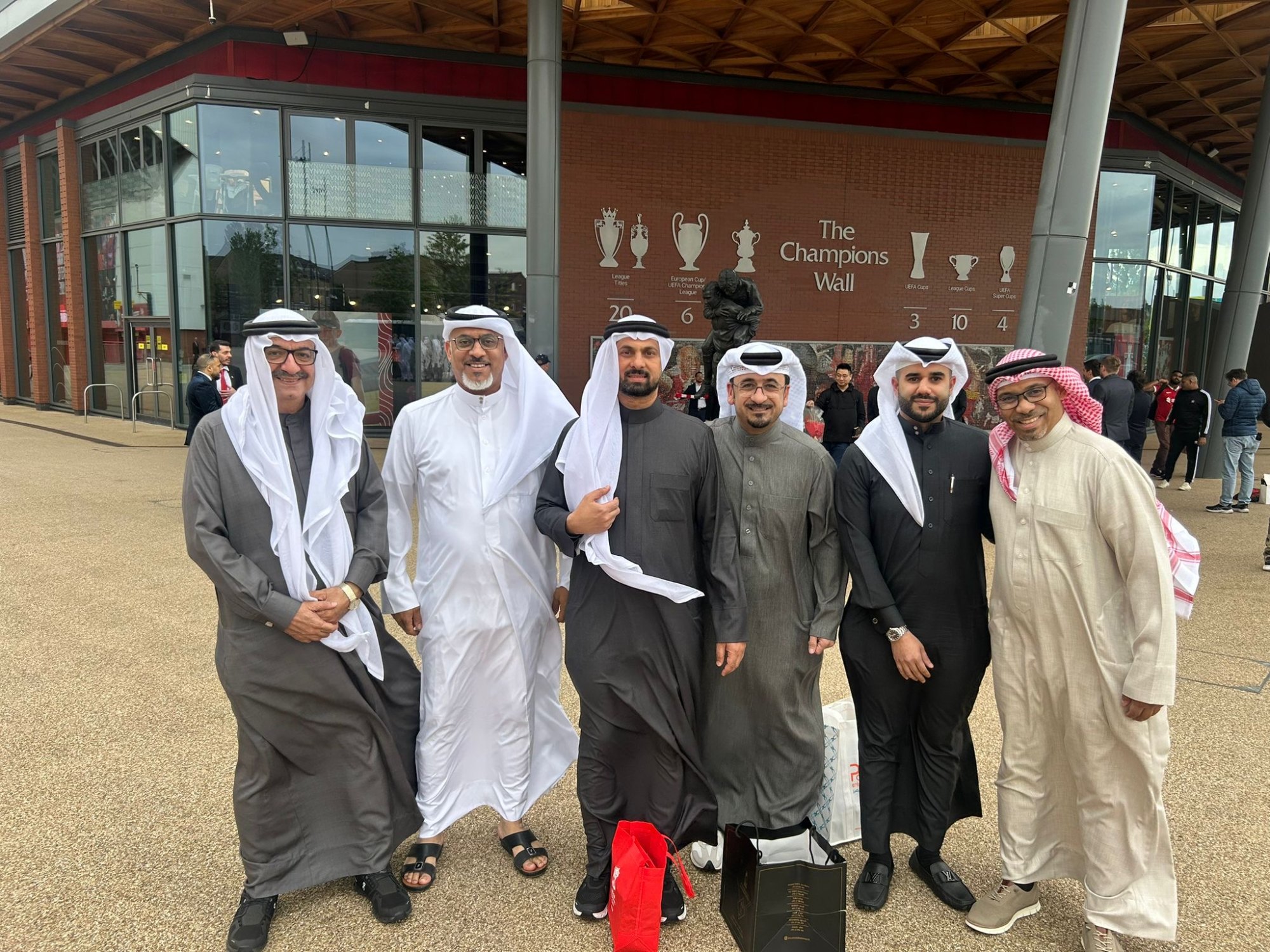 First OLSC Bahrain Participation in Liverpool FC’s Black Tie Dinner