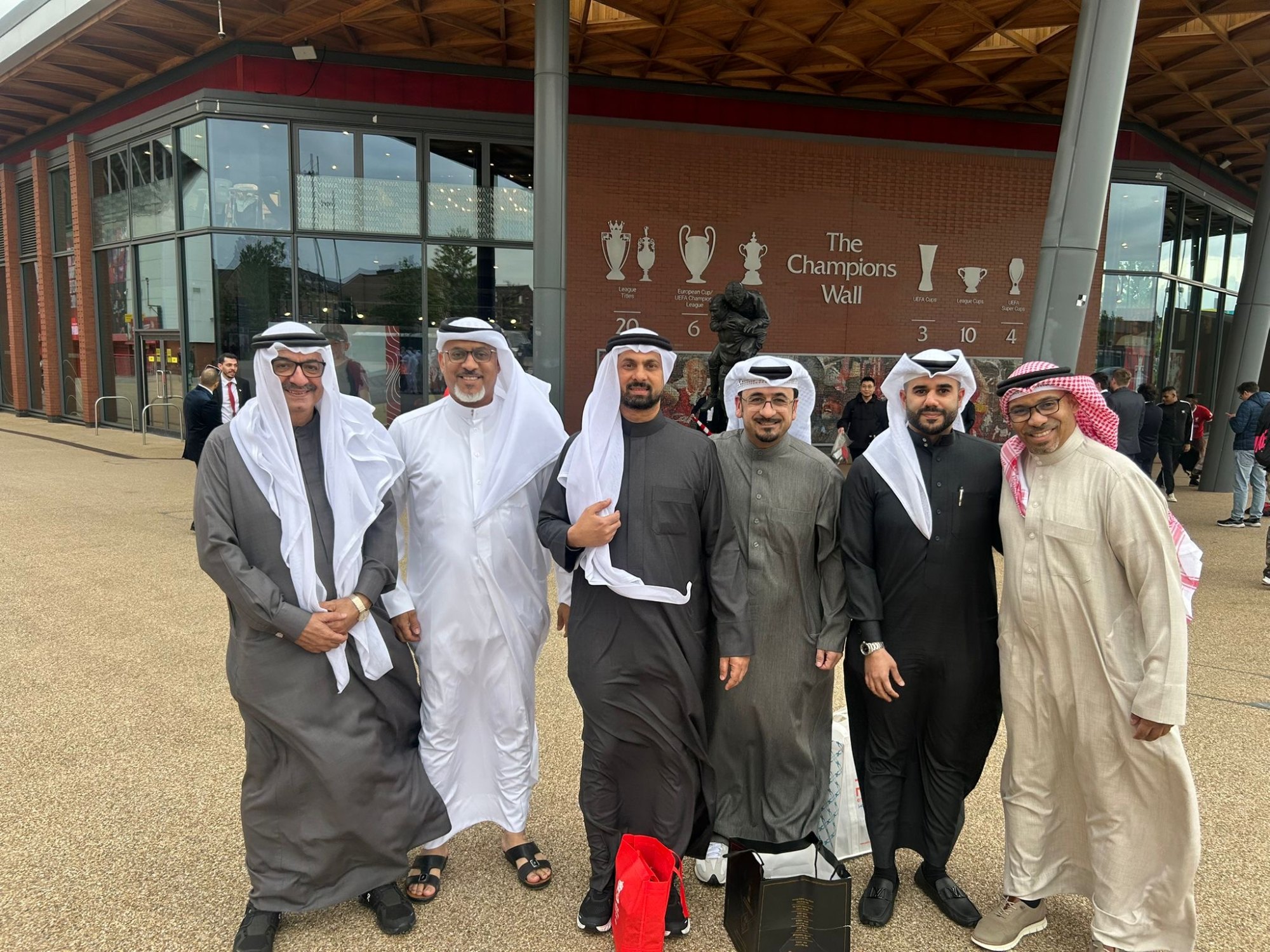 First OLSC Bahrain Participation in Liverpool FC’s Black Tie Dinner
